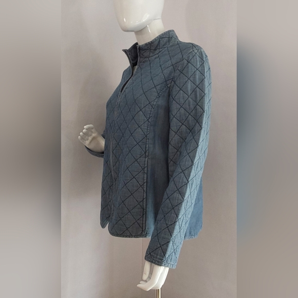 VTG / CHICO'S Women's Coat Quilted / SIZE: 1 - Picture 2 of 7